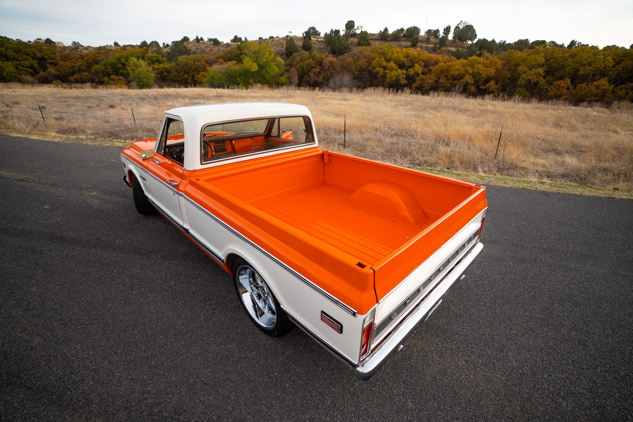 Chevrolet C10 Pickup L56